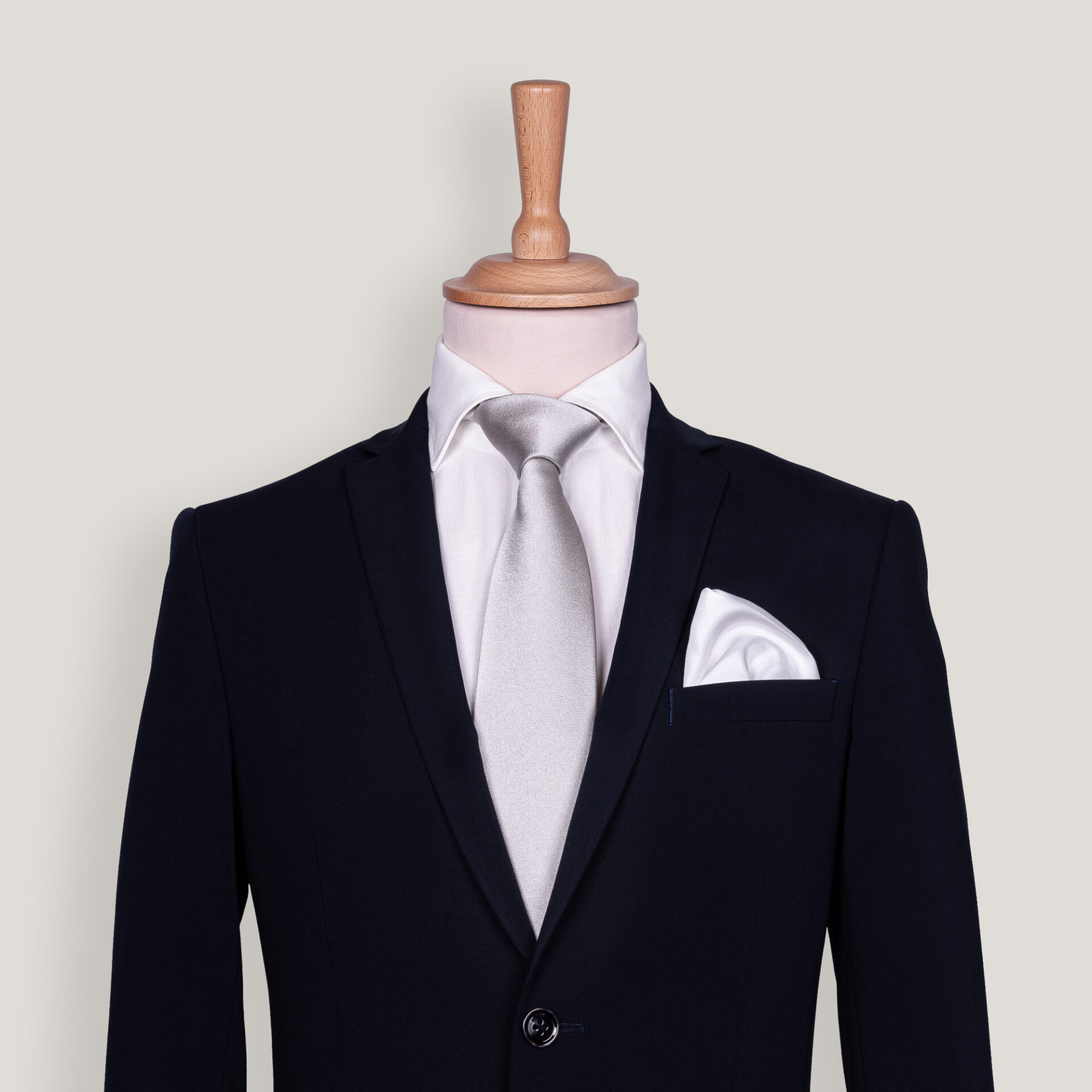 Cravatta a Righe Grigio-Bianco | Acquista Online Cravatta a Righe Grigio-Bianco | Acquista Online